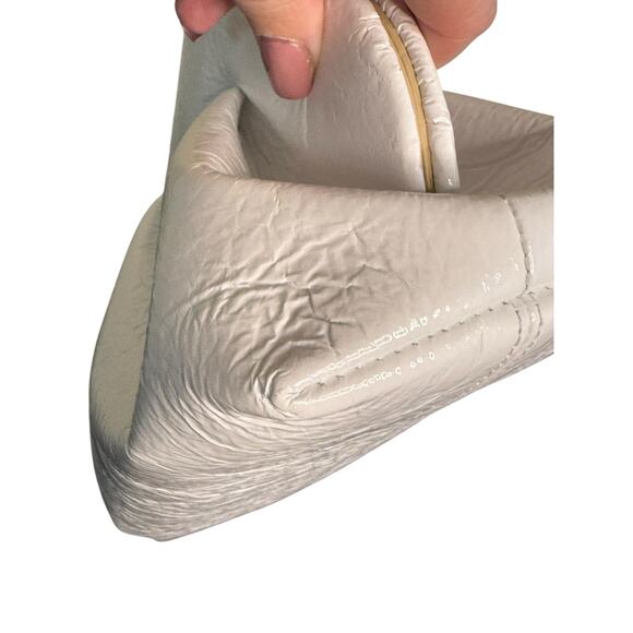 Themoire NWT Tia Pineapple Clutch Bag in Shell - Picture 11 of 16